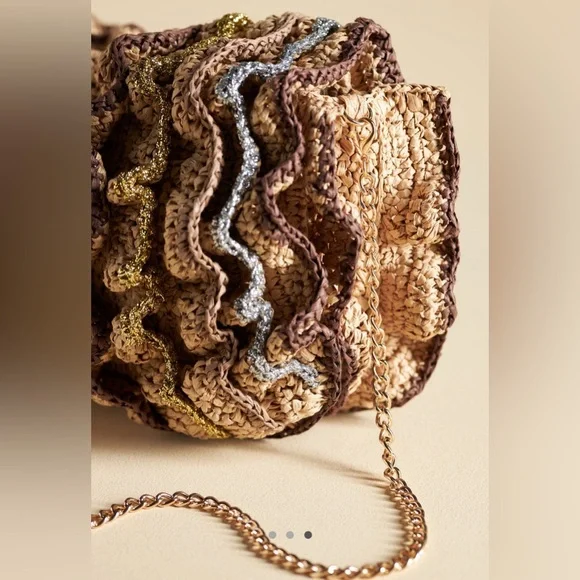 ✨ Anthropologie Natural Ruffle Clutch - Picture 3 of 9